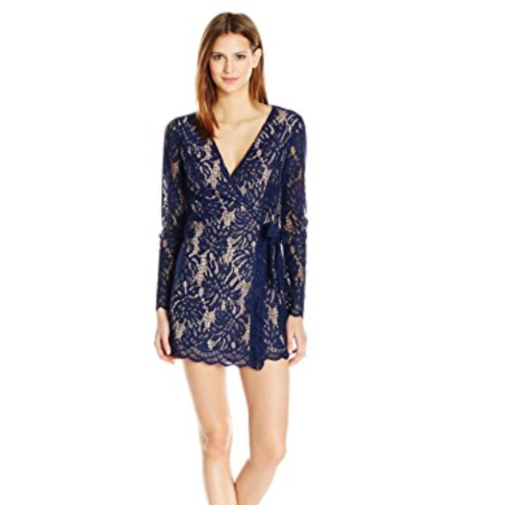 Lilly Pulitzer Women’s Tiki Wrap Romper Navy